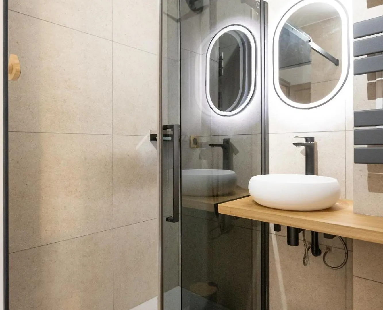 Chalet Alaska Val Thorens 130 M2 - Pied Des Pistes De Samedi A Samedi 0*,