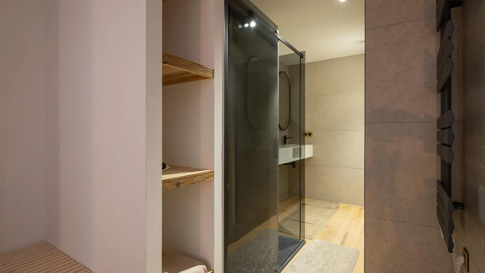 Apartment Chalet Alaska Val Thorens 130 M2 - Pied Des Pistes De Samedi A Samedi
