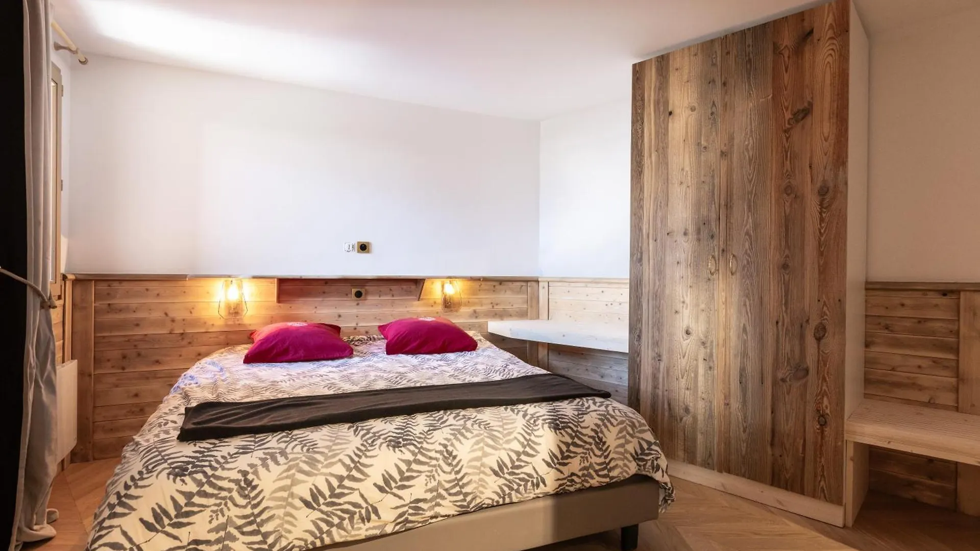 Chalet Alaska Val Thorens 130 M2 - Pied Des Pistes De Samedi A Samedi Apartment